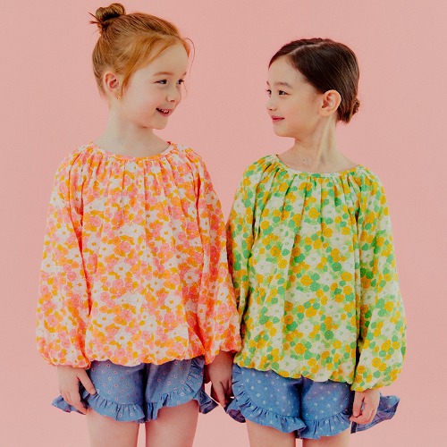 (기획특가 바로배송)  Neon blossom blouse (49,000원 --&gt;29,400원 신상 40% 할인 제공. 회원 구매)